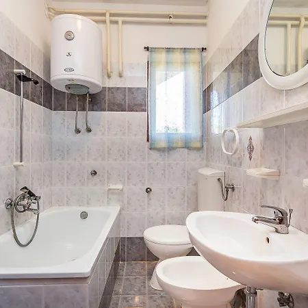 Casa Sissano 4*