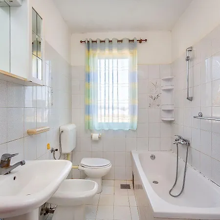 Casa Sissano 4* Šišan