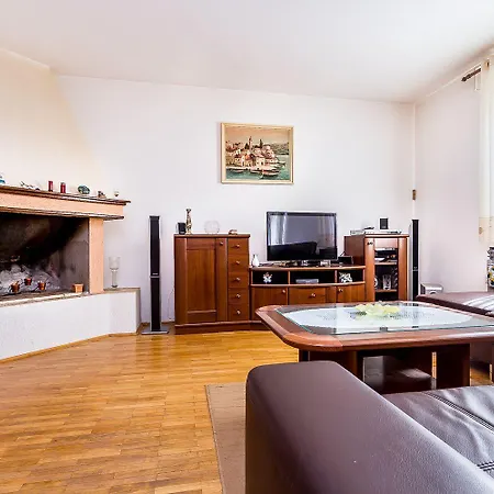 Casa Sissano 4* Sisan