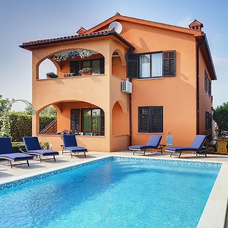 Casa Sissano 4* Šišan